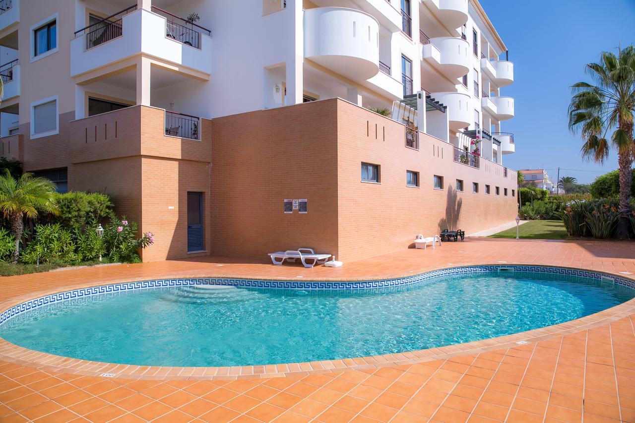 A07 - Seaview And Pool Luxury Apartment Lagos Luaran gambar